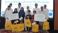 Dalam aksi sosial ini, setiap anak yatim dan duafa menerima santunan dan bingkisan ramadan. Regional CEO Bank Mandiri Region III/Jakarta 1, I Gede Raka Arimbawa menambahkan kegiatan ini juga melibatkan lembaga sosial Mandiri Amal Insani (MAI) Foundation, Perusahaan Anak Bank Mandiri. Adapun penyaluran bingkisan Ramadan sudah dilakukan secara bertahap sejak pekan kedua dan ketiga Ramadan hingga menjelang Hari Raya Idul Fitri 1445 H.  