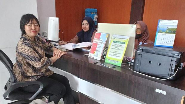 Cara Bripka Alfin Nancy Tanauma tangani kasus anak di Sigi, Sulawesi Tengah.