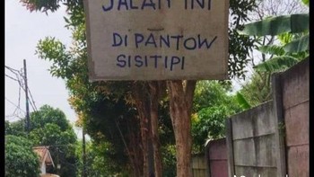 Jalan ini dipantow sisitipi. Foto: TikTok/A_chocochocy