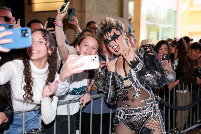 JoJo Siwa at the 2024 iHeartRadio Music Awards held at the Dolby Theatre on April 1, 2024 in Los Angeles, California. (Photo by Christopher Polk/Variety via Getty Images)