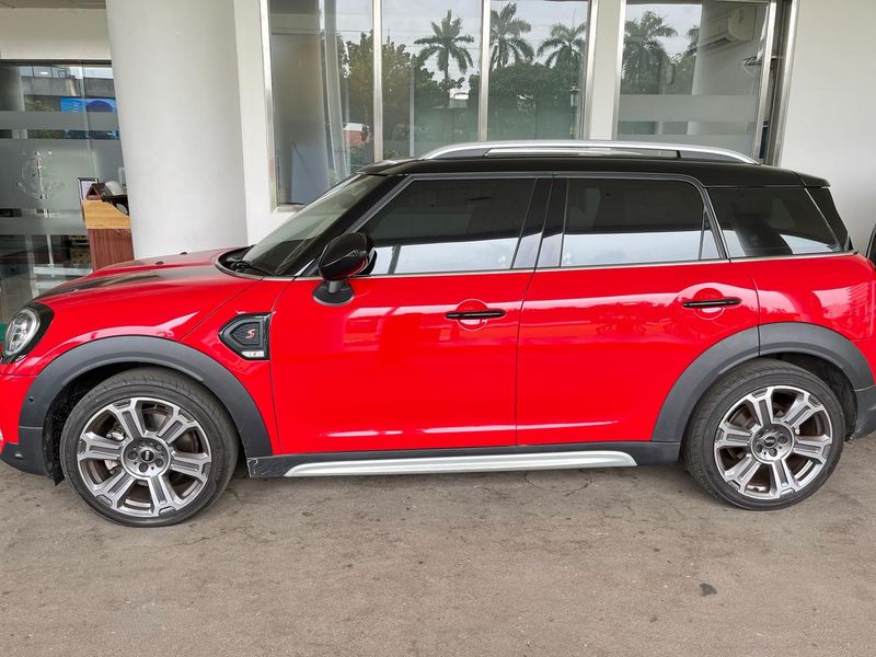 Ini Potret MINI Cooper Harvey Moeis yang Disita Kejagung