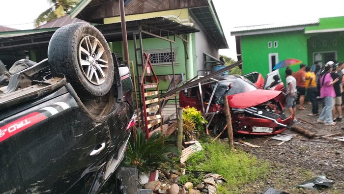 Kecelakaan beruntun tewaskan satu orang di Bone. Dokumen Istimewa