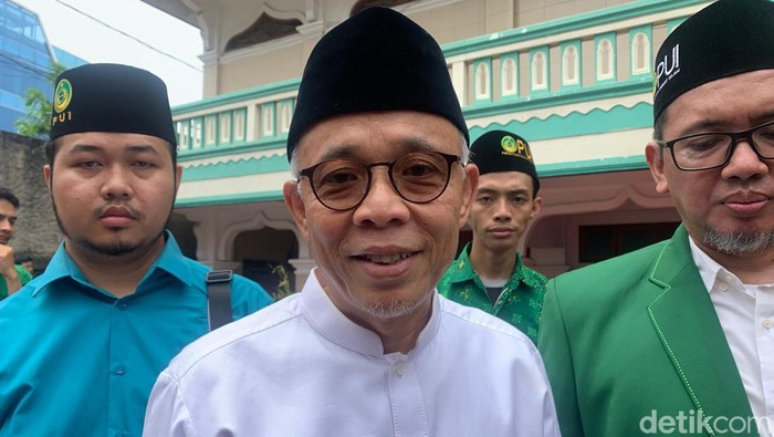 Ketua Umum DPP Persatuan Umat Islam (PUI) Nurhasan Zaidi