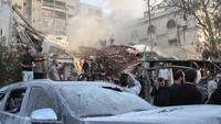 Laporan Syrian Observatory menyebut rudal-rudal Israel menghancurkan gedung annex pada Kedutaan Iran pada Senin (1/4) waktu setempat. 