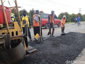 Perbaikan Jalan Nasional di Jambi Dikebut Jelang Arus Mudik Lebaran