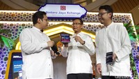 Peluncuran ini dihadiri Pimpinan Badan Amil Zakat Nasional (Baznas) bidang pengumpulan Rizaludin Kurniawan bersama Direktur Jaringan dan Retail Banking Bank Mandiri Aquarius Rudianto, dan Ketua Yayasan Mandiri Amal Insani (MAI) Billy Arkan. 