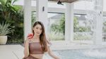 Serunya Amanda Caesa, Anak Parto Saat Cicip Hot Pot dan Belanja Buah