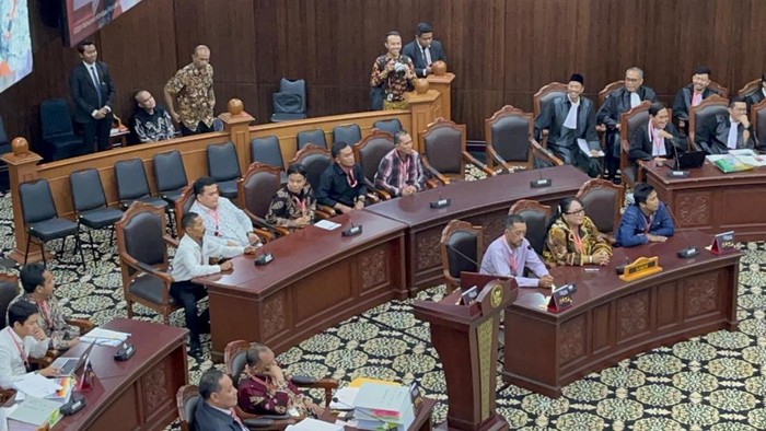 Sidang pemeriksaan saksi-saksi dari kubu Ganjar di MK (Anggi/detikcom)