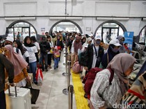 Stasiun Pasar Senen Bergeliat, 19.979 Penumpang Berangkat Mudik