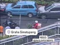 Tabrakan Beruntun di Jl TB Simatupang Jaksel, 5 Mobil Kena Dampak