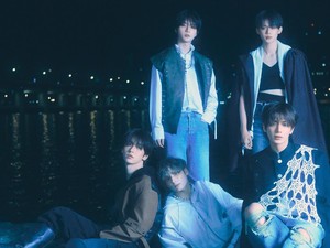 MOA Keren! EP TXT minisode 3: TOMORROW Tembus Penjualan 1 Juta Kopi