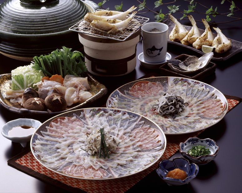 10 Makanan Jepang Paling Unik, Ada Olahan Ikan Fugu sampai Ulat!