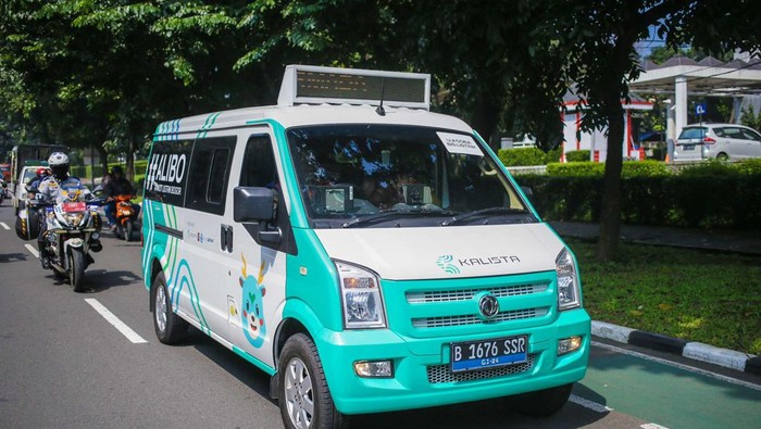Angkot listrik