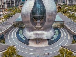 Bangunan Unik di Bumi Mirip Markas Alien