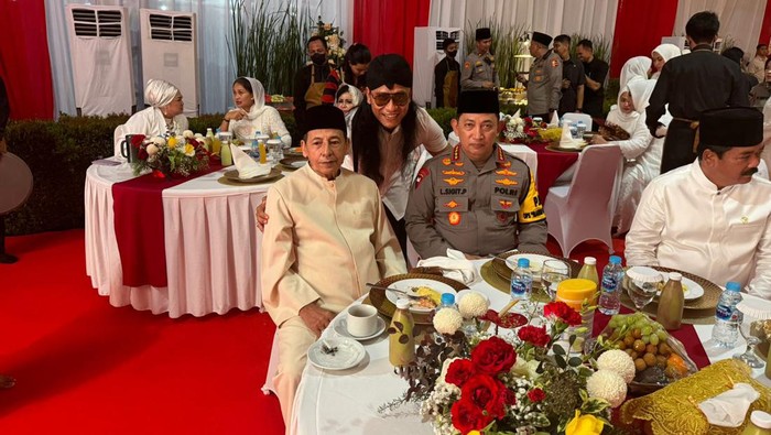 Gus Miftah bersama Kapolri Listyo Sigit Prabowo (dok.ist)