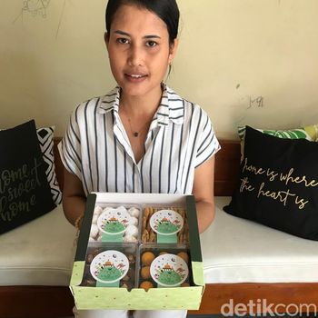 Hampers kue kering di Kupang, Rabu (3/4/2024). (Anastasya Berek)