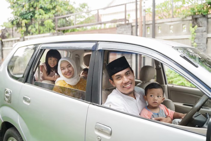 Ilustrasi mudik bersama keluarga.
