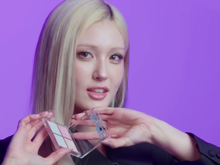Jeon Somi merilis brand makeup GLYF