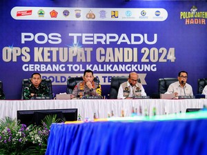 Kapolri Tinjau GT Kalikangkung, Cek Kesiapan Pengamanan Arus Mudik