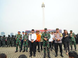 TNI Kerahkan Kapal Perang-Pesawat Hercules untuk Amankan Mudik Lebaran