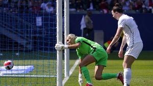 Soal Hat-trick, Ini Sosok yang Bikin Trigol ke Gawang Sendiri