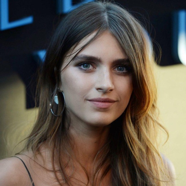 Aktris asal Inggris berusia 24 tahun itu mulai dikenal setelah membintangi serial Sercant, Too Old to Die Young, dan Game of Thrones. Foto: Instagram @nelltigerfree