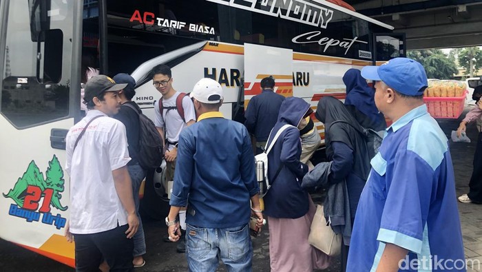 Peningkatan penumpang di Terminal Arjosari Malang menjelang Lebaran