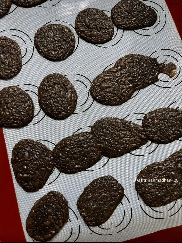 Potret Kocak Netizen Bikin Kue Lebaran yang Tak Sesuai Harapan Potret Kocak Netizen Bikin Kue Lebaran yang Tak Sesuai Harapan
