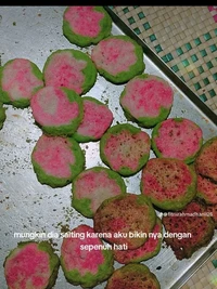 Potret Kocak Netizen Bikin Kue Lebaran yang Tak Sesuai Harapan