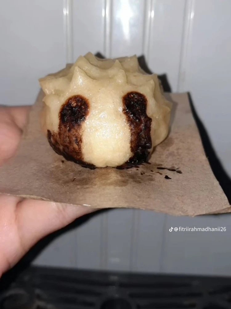 Potret Kocak Netizen Bikin Kue Lebaran yang Tak Sesuai Harapan