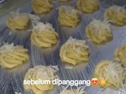 Momen Kocak Netizen Bikin Kue Lebaran yang Tak Sesuai Harapan