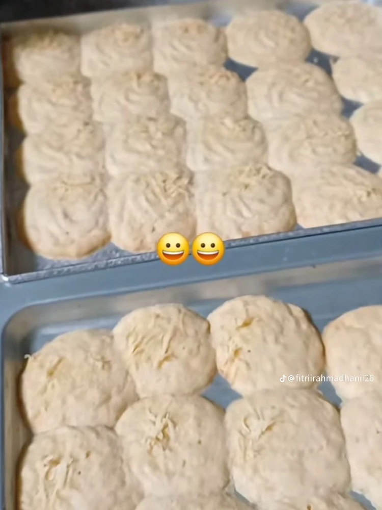 Potret Kocak Netizen Bikin Kue Lebaran yang Tak Sesuai Harapan Potret Kocak Netizen Bikin Kue Lebaran yang Tak Sesuai Harapan