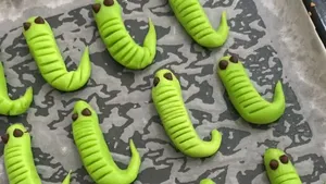 Momen Kocak Netizen Bikin Kue Lebaran yang Tak Sesuai Harapan