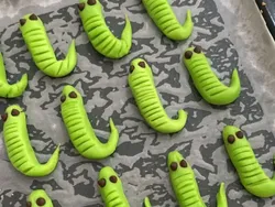 Momen Kocak Netizen Bikin Kue Lebaran yang Tak Sesuai Harapan