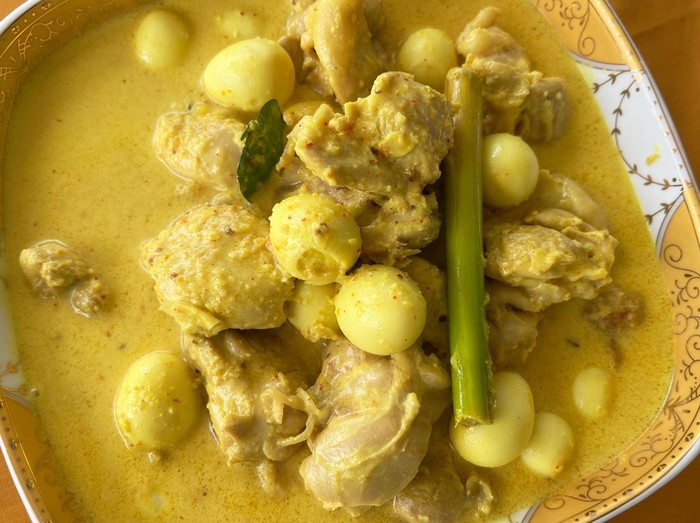 Resep Opor Ayam Pedas