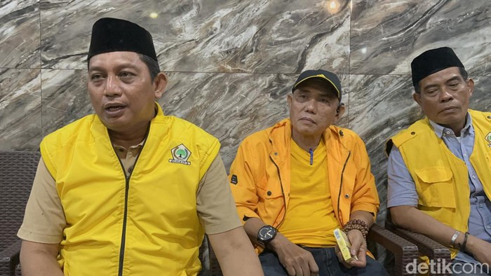 Sekretaris DPD II Golkar Parepare Hamran Hamdani (kiri) dan Wakil Ketua Bidang Organisasi DPD II Golkar Parepare Tommy (kanan).