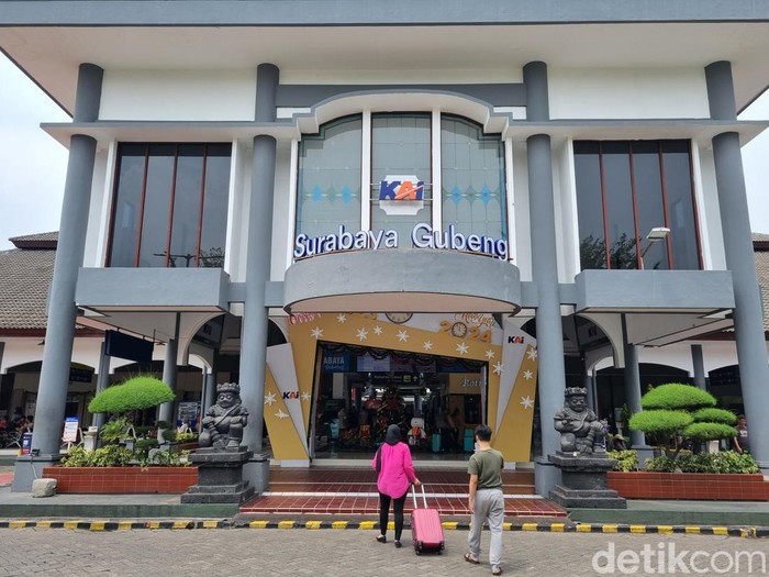 Stasiun Gubeng