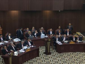 Sidang Sengketa Pilpres Hari Ini, KPU-Bawaslu Hadirkan Saksi dan Ahli