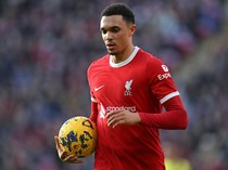 Trent Alexander-Arnold Greget Ingin Dilatih Arne Slot