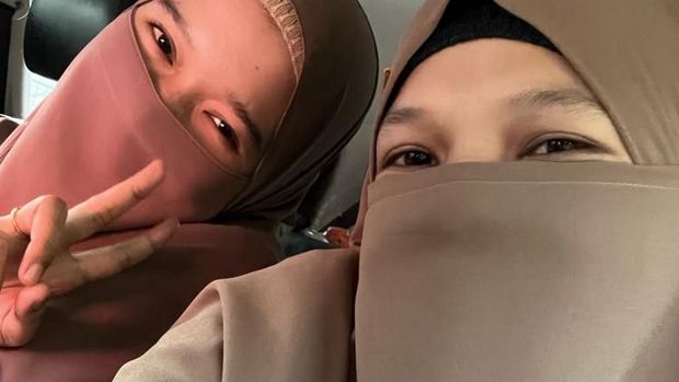 Viral curhat istri pertama mengantar suaminya untuk menikah lagi dengan wanita lain.Dok. TikTok @ginaagustin31.