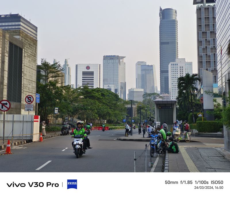 Vivo v30 Pro