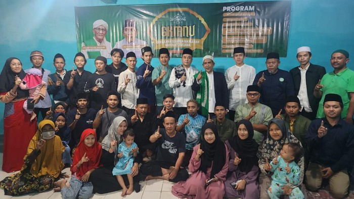 Alumni Ponpes Al-Musri dukung Erwin maju Pilwalkot Bandung 2024.