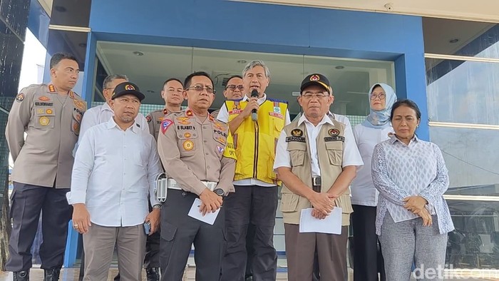 Rehabilitasi Jalur Longsor Tol Bocimi Terancam Rampung dalam Waktu Tiga Bulan