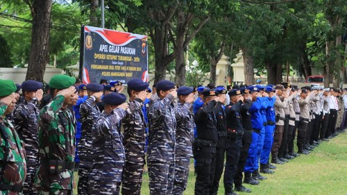 Apel gabungan Operasi Ketupat Turangga 2024 di Labuan Bajo, NTT.