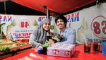 So Sweet! Aurel Hermansyah dan Atta Halilintar Dinner ala Warung Tenda