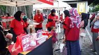 Bazar menghadirkan berbagai acara menarik seperti mencicipi hidangan hingga demo memasak.  