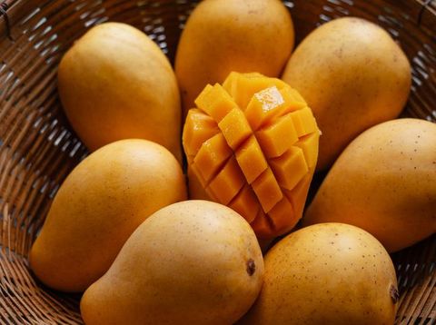 Bikin Netizen Kaget! Ini Fakta Temuan Benang Hitam di Buah Mangga
