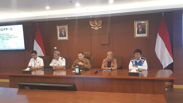 Deputi Bidang Koordinasi Infrastruktur dan Transportasi, Kementerian Koordinator Bidang Kemaritiman dan Investasi (Kemenko Marves), Rachmat Kaimuddin.