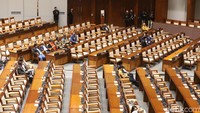 Setuju, ungkap anggota dewan. 