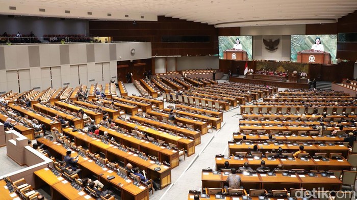 DPR RI Setujui 7 Anggota LPSK Periode 2024-2029 DPR RI menyetujui 7 anggota Lembaga Perlindungan Saksi dan Korban (LPSK) periode 2024-2029. Mereka sudah melewati uji kelayakan dan kepatutan di Komisi III DPR.